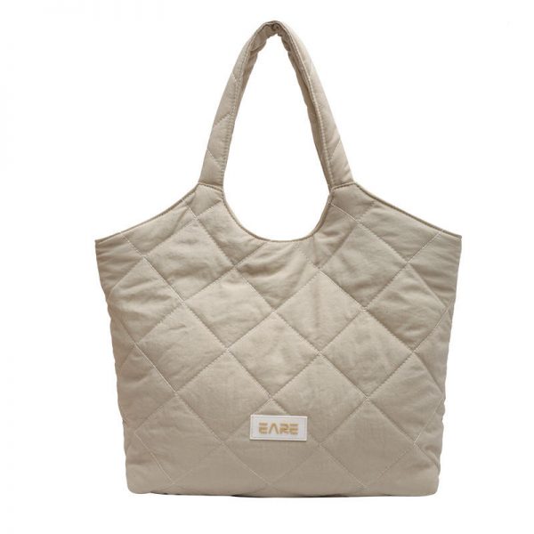 Lightweight Puffy Bag for Women Fits Anywhere Soft Quilted Padding Tote Bag Purse Big Capacity Daily Tote bag and durable