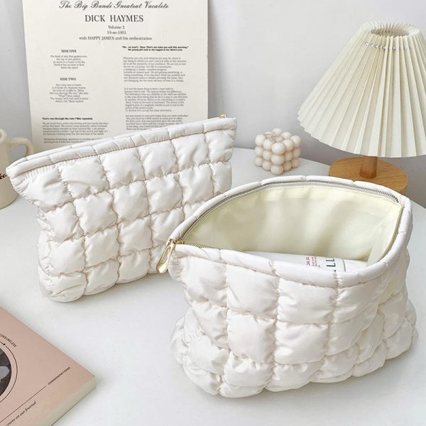 New Arrival Padded Quilted Makeup Bag Puffy Makeup Bag Large Capacity Puffer Storage Cosmetic Bag - Image 3